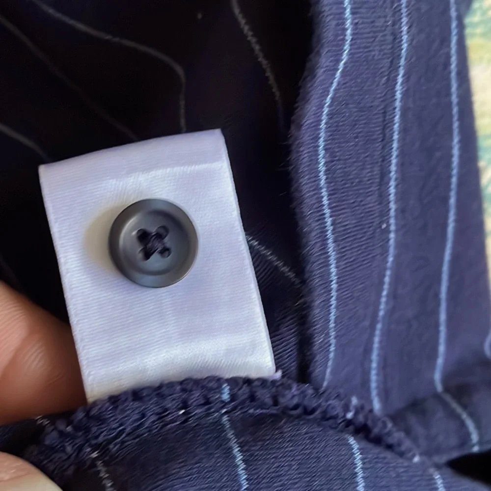 Roundtree & Yourke Long Sleeved Polo Shirt - Picture 7 of 8